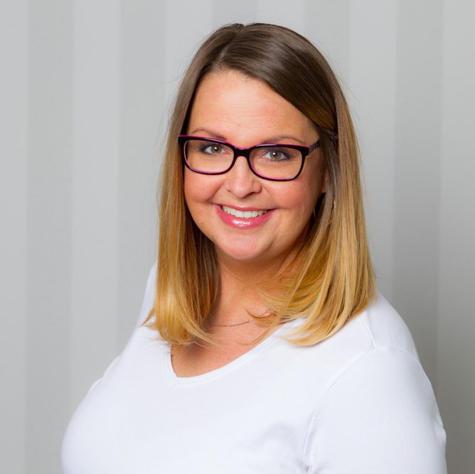 cropped-Kati_Pfeil_web.jpg